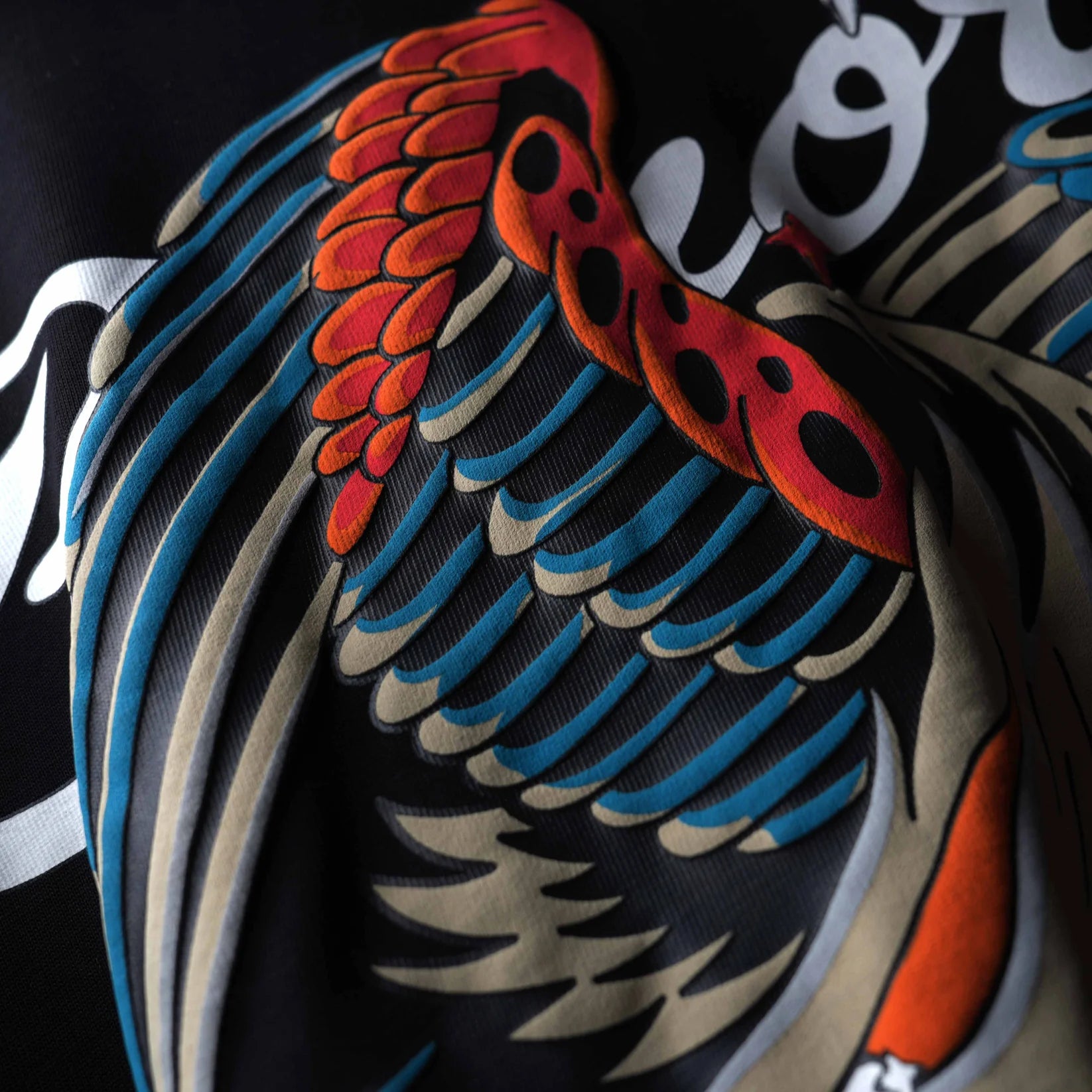 BLACK EAGLE  CRY  T-SHIRT